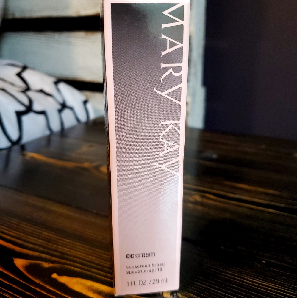 Mary Kay® CC Cream SPF 15 - Deep